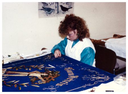 1991 - Erneuerung der Vereinsfahne17